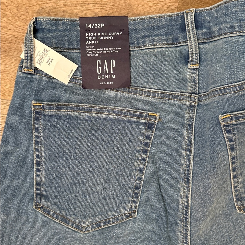 GAP High Rise Curvy True Skinny Ankle Blue Jeans for Women - Picture 15 of 15
